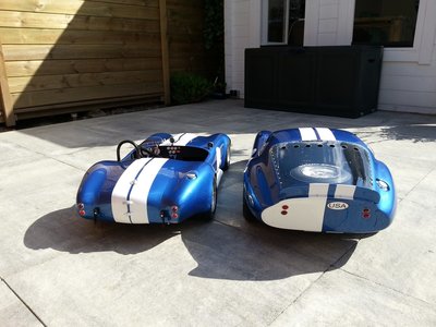 Quarterscale AC Daytona and AC Cobra (27).jpg