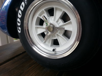tire valve front 1.jpg