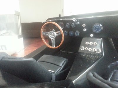 quarterscale AC Daytona interieur 4.jpg
