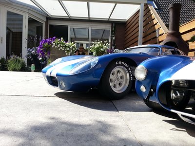 Quarterscale AC Daytona and AC Cobra (39).jpg