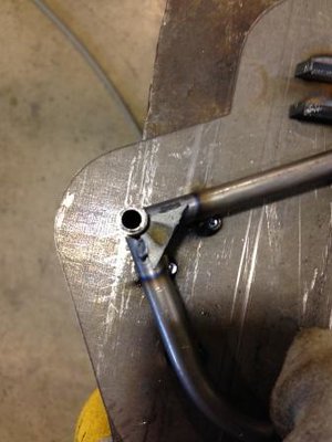 Tie end gusset at front and rear. This little bracket is very important because it locates the cross braces at the front and rear of chassis.