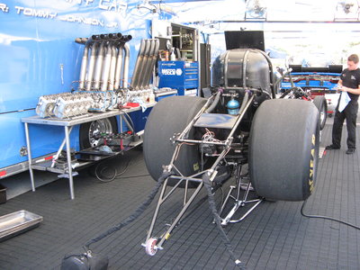 Tommy Johnson Jr's pit. DSR has plenty of heads in stock.