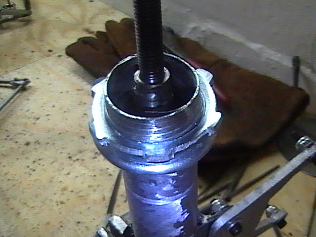 Strut Upper&Lower Spring Retainers 015.jpg