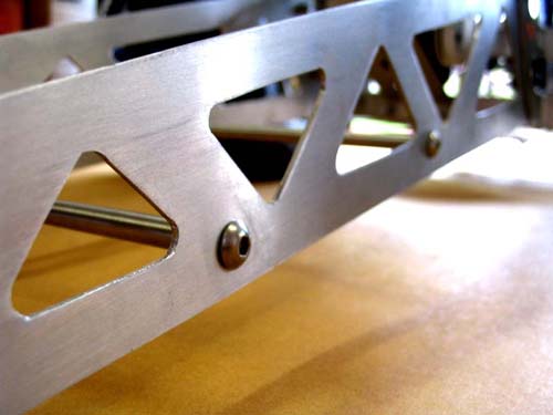 Wheelie Bar 002.jpg