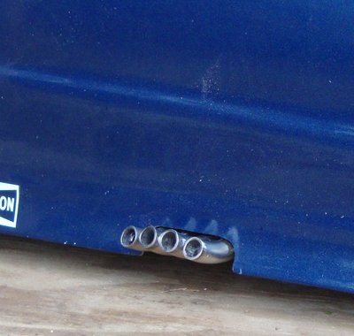 2.JPG