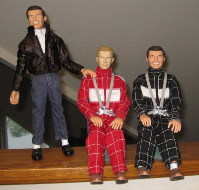 new_racing_suits_10-19-10.jpg