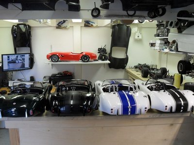 AC Cobra factory 3.JPG