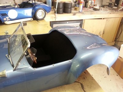 AC Cobra Princess blue 4.jpg